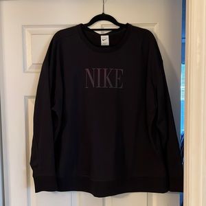 Women’s Nike DRI-FIT sweatshirt, size 1X.